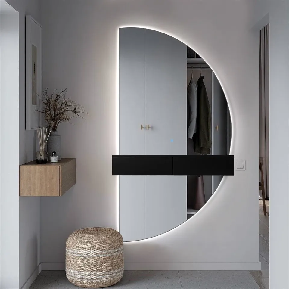 Specchio LED personalizzato